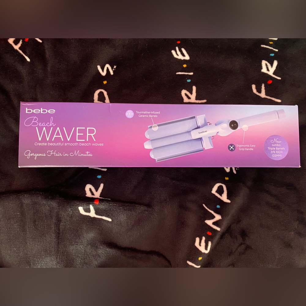 - - Bebe/ Three Barrel Beach Waver